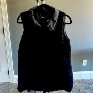 NWT White House Black Market Faux Fur Vest. Size:  L.  Color:  Black